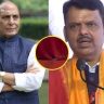 Devendra Fadanvis : ब्रेकिंग पुणे! केंद्रीय मंत्री राजनाथ सिंग, मुख्यमंत्र्यांच्या मंचावर सापाचा शिरकाव; सुरक्षा यंत्रणांची मोठी धावपळ