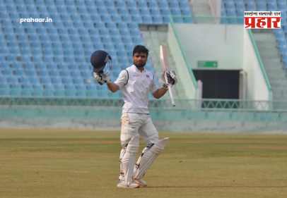 Rinku Singh Century : दांडपट्ट्यागत बॅट फिरवली, ११ चौकार अन् षटकारांच्या मदतीने रिंकू सिंगचं रणजी ट्रॉफीत ‘वादळी’ शतक!