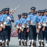 भारतीय वायु दलाचा ९३वा वर्धापन दिन! हवाई दलाच्या शौर्याचे प्रदर्शन करणारे 'हे' चित्रपट पाहाच