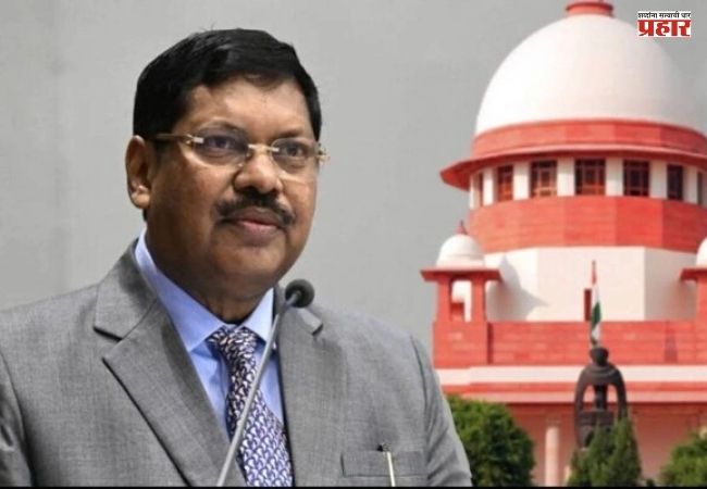 सर्वोच्च न्यायालयात घडली धक्कादायक घटना, वकिलाने केला सरन्यायाधीशांवर हल्ला