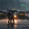 ऐन दिवाळीत पाऊस पडणार! हवामान खात्याचा अंदाज