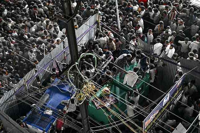 करूर चेंगराचेंगरी प्रकरण : सर्वोच्च न्यायालयाचा १३ ऑक्टोबरला निर्णय