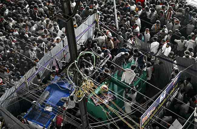 करूर चेंगराचेंगरी प्रकरण : सर्वोच्च न्यायालयाचा १३ ऑक्टोबरला निर्णय