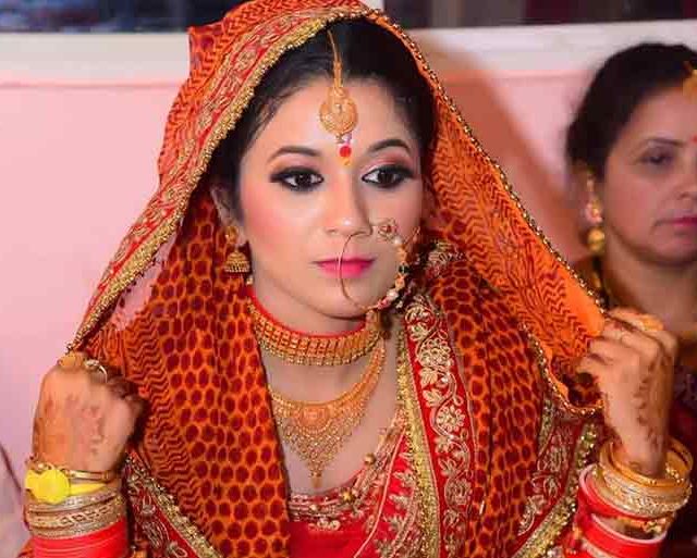 लग्नात नववधूने फक्त तीनच सोन्याचे दागिने परिधान करावे, पंचायतीचे निर्देश