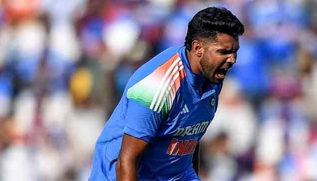 हर्षित राणाची जागा जाणार? टीम इंडियात आणखी एका खेळाडूचे पुनरागमन !