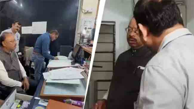 खामला निबंधक कार्यालयात भ्रष्टाचाराचा पर्दाफाश, महसूलमंत्र्यांच्या धाडीनंतर अधिकारी निलंबित