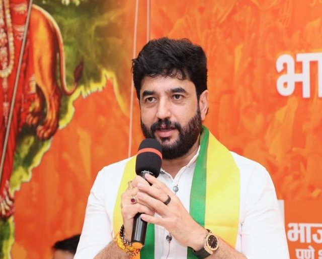 गोखले बिल्डर्सच्या कंपन्यांमधून बाहेर पडल्याची कागदपत्रे सार्वजनिकरित्या उपलब्ध आहेत, मुरलीधर मोहोळ यांचे स्पष्टीकरण