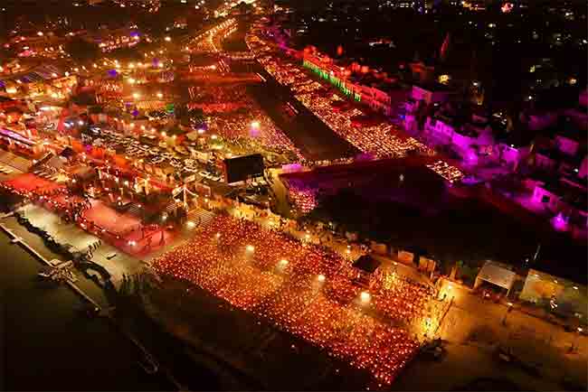 प्रभू श्रीरामांच्या नगरीत इतिहासाची पुनरावृत्ती! अयोध्या दीपोत्सवात दोन नवीन ‘गिनीज वर्ल्ड रेकॉर्ड’