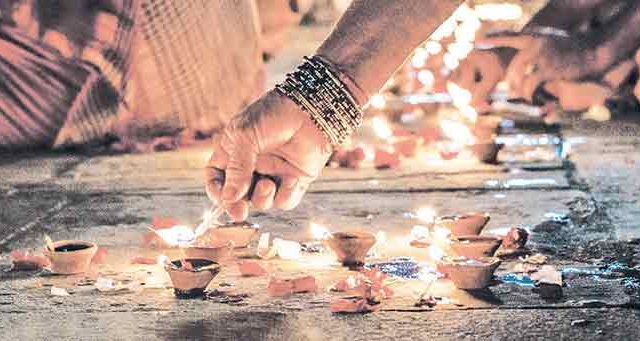 दिवा आणि दिवाळी...