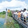 मत्स्यव्यवसाय मंत्री नितेश राणे यांच्याकडून फुलंब्री धरण परिसरातील नुकसानग्रस्त भागाची पाहणी