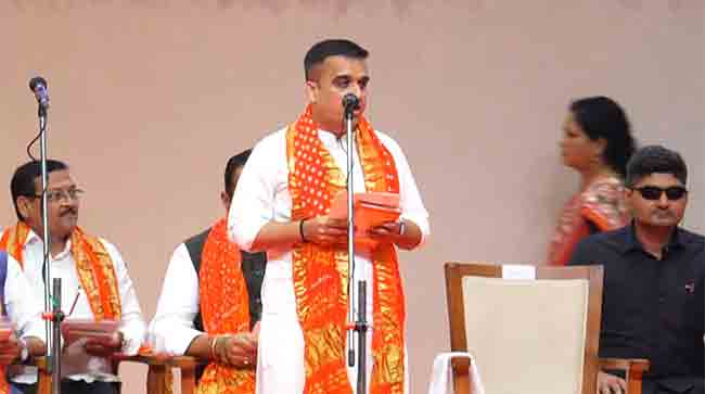 गुजरात मंत्रिमंडळ विस्तार : हर्ष संघवी नवे उपमुख्यमंत्री