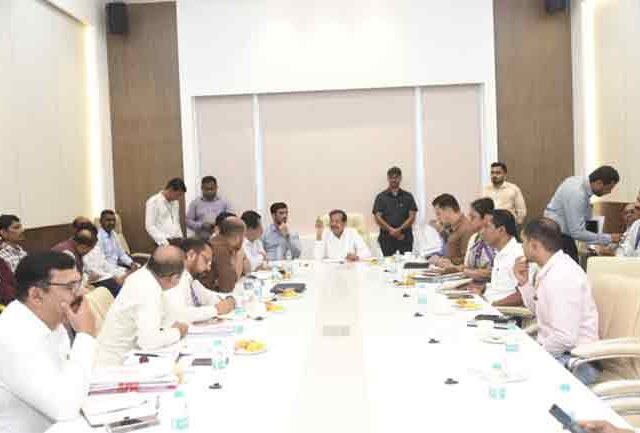 वसई विरार महापालिका क्षेत्रातील रस्त्यांच्या काँक्रिटीकरणास गती