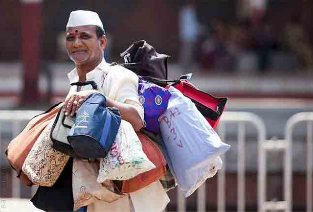 मुंबईतील डबेवाले सोमवारपासून सुट्टीवर