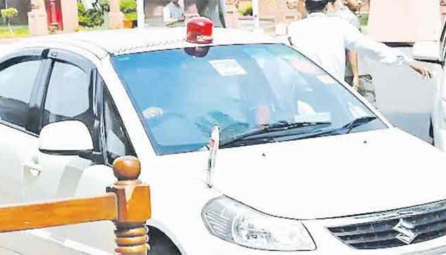 मुंबई महापालिकेत आर्थिक काटकसरीला सुरुवात