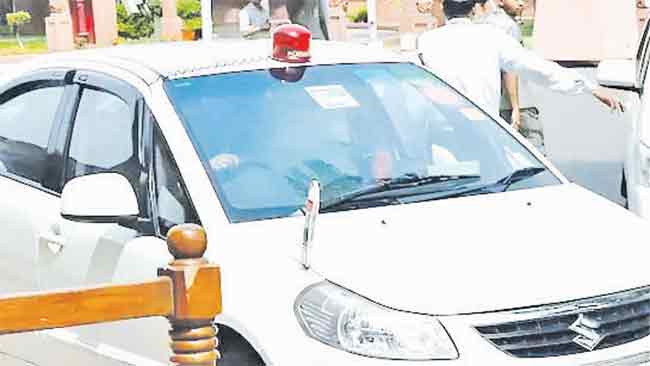 मुंबई महापालिकेत आर्थिक काटकसरीला सुरुवात