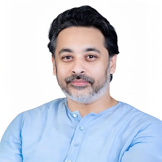२८ गावांतील आकारी पड जमीन शेतकऱ्यांना परत!