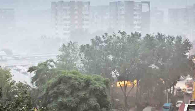 राज्यात १५ ऑक्टोबरपासून वादळी पावसाचा अंदाज