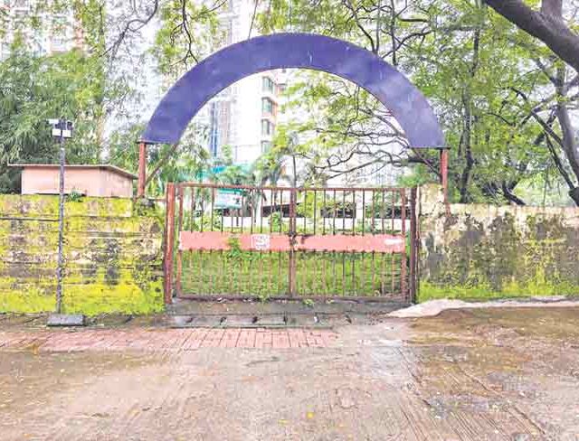 भूखंड पालिकेचा की, खासगी विकासकांचा ?