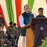 पाकिस्तानला संरक्षणमंत्र्यांचा निर्वाणीचा इशारा, कराचीचा रस्ता इथूनच जातो म्हणाले राजनाथ सिंह