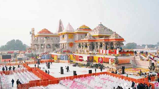 अयोध्येतील राम मंदिरावर पंतप्रधान मोदी फडकवणार धर्म ध्वज