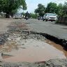 शहरातील रस्त्यांवरील खड्ड्यांसाठी ६८ कोटींचा खर्च