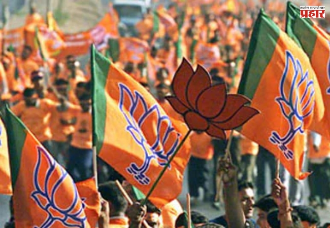 सोलापूरमध्ये भाजपचे ऑपरेशन लोटस यशस्वी! चार बड्या नेत्यांची दमदार इनकमिंग