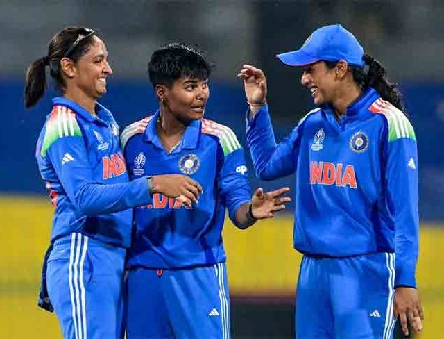 IND vs PAK: वेल डन टीम इंडिया, वर्ल्डकपमध्ये भारताने पाकिस्तानला केले नेस्तनाबूत