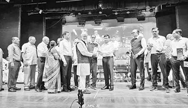 कल्याण-डोंबिवली पालिका क्षेत्रातील  २७ गावांतील रस्ते पथदिव्यांनी प्रकाशमय