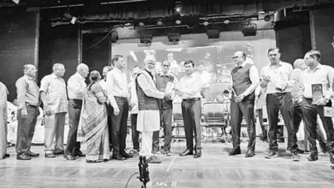 कल्याण-डोंबिवली पालिका क्षेत्रातील  २७ गावांतील रस्ते पथदिव्यांनी प्रकाशमय