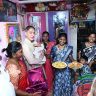 महापालिका आयुक्त थेट घरीच पोहोचले आणि त्यांच्यात यंदाच्या दिवाळीत आनंदाची लहर उमटली