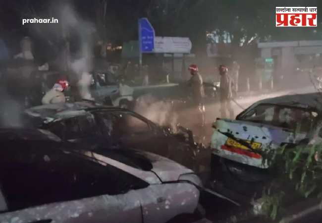 Delhi Blast : स्फोटाचा तपास आता ‘ऑनलाईन’! दहशतवाद्यांचे सोशल मीडिया अकाउंट्स रडारवर; दहशतवाद्यांना फुटणार घाम?