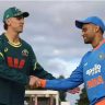 INDvsAUS T20 : नाणेफेक जिंकून भारताचा गोलंदाजीचा निर्णय, प्रथम फलंदाजी करणाऱ्या ऑस्ट्रेलियाचे चार फलंदाज बाद