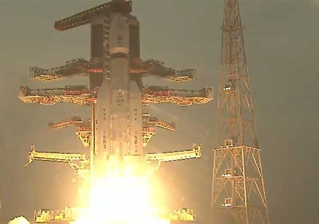 नौदलासाठी इस्रोने प्रक्षेपित केला उपग्रह