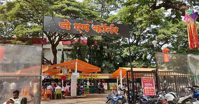 स्वादाच्या शोधात हरवले ‘स्वच्छ पुणे’