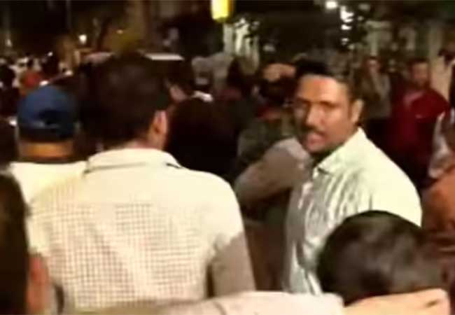 मुंबईत राडा, काँग्रेस आणि भाजपचे कार्यकर्ते आमनेसामने