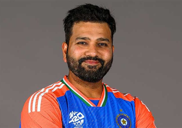 रोहित शर्मा पुन्हा अव्वल स्थानावर