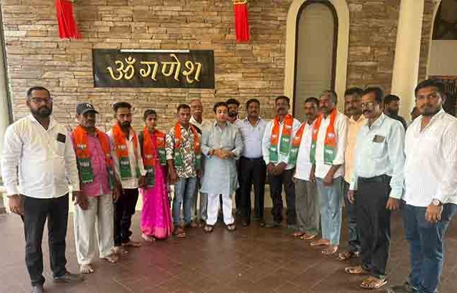 वैभववाडीत मंत्री नितेश राणे यांचा उबाठाला मजबूत धक्का