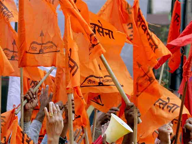 नागपुरात शिवसेना स्वबळावर लढणार, भाजपचे सूचक मौन!