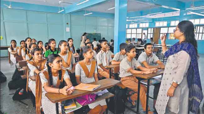 महापालिका शाळांमधील मुलांचे व्याकरण होणार अधिक मजबूत