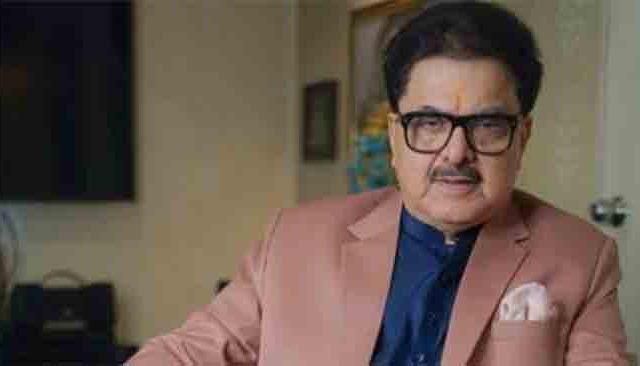 धर्मेंद्र यांच्या प्रकृतीविषयी अफवा: IFTDA अध्यक्ष अशोक पंडित यांची पापाराझींविरोधात तक्रार