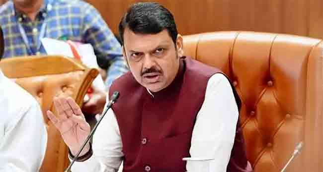 फडणवीसांचा मोठा निर्णय! मंत्रिमंडळ बैठकीच्या दिवशीच ५ बड्या IAS अधिकाऱ्यांच्या बदल्या