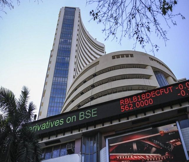 Stock Market Opening Bell : मेटल, रिअल्टी शेअर उसळले सेन्सेक्स व निफ्टीत 'या' कारणामुळे वाढ दिवसभरात 'हे' अपेक्षित!