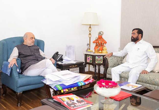 अमित शाहांशी बोलले एकनाथ शिंदे, महायुतीतला संघर्ष टाळण्यासाठी केली चर्चा