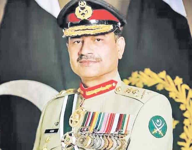 असीम मुनीर यांना विशेष अधिकार देण्यावरून पाकिस्तानात विरोधकांचे देशव्यापी आंदोलन