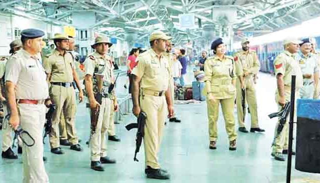 रेल्वे परिसरातील अनाथ मुलांसाठी आरपीएफचे ‘सुरक्षा कवच’