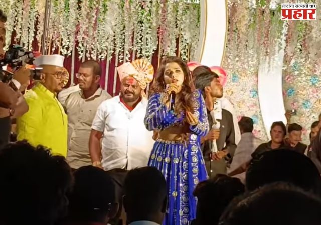 सुरज चव्हाणच्या लग्नात गोंधळ, “सगळ्यांची डोकी फिरली आहेत” म्हणत जान्हवी किल्लेकरने घेतली माईकची जबाबदारी