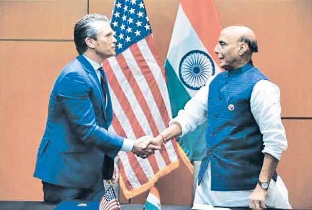 भारत - अमेरिकेत १० वर्षांचा संरक्षण करार