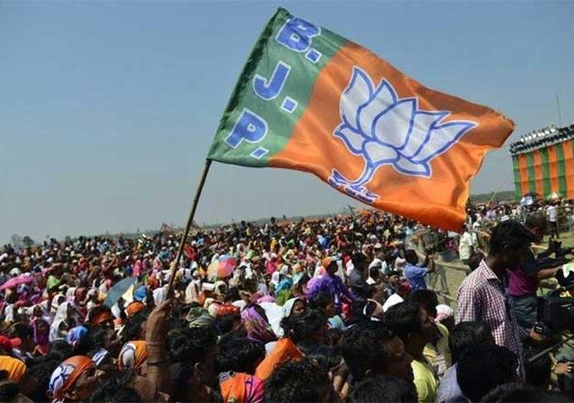 पुणे जिल्ह्यात प्रचार जोरात