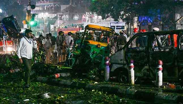 दहशतवाद परतलाय...