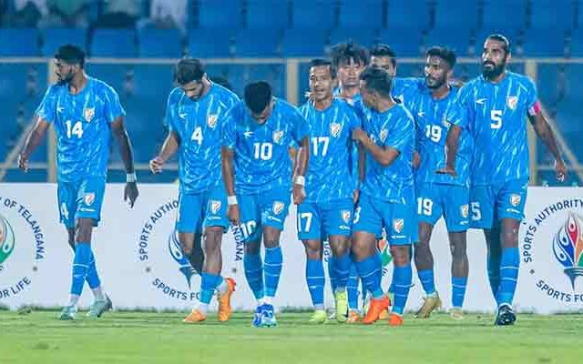 राग, निराशा अन् हतबलता वाढतेय!